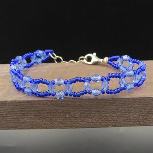 8" Sterling Silver Blue Beaded Pattern Bracelet Vintage